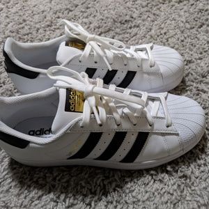 Superstar Adidas shoes size 8 women (brand new)